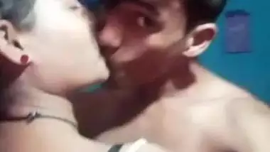 Dehati Xxxkising - Young Desi Couple Xxx Kisses Passionately Before Having Hot Sex - Indian  Porn Tube Video