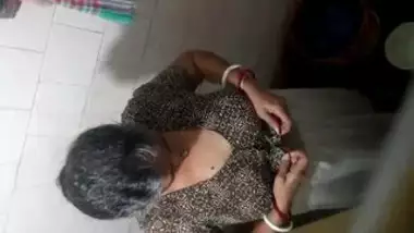 Bollywood Nude Grannies - Filming My Granny In Shower - Indian Porn Tube Video
