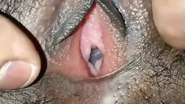380px x 214px - Indian Girl Has Xxx Fun Spreading Pussy Lips To Demonstrate Cum - Indian  Porn Tube Video