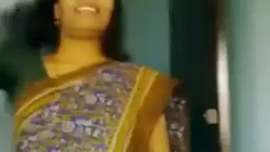 380px x 214px - Tamil Chinna Paiyan Aunty Sexy Video