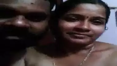 Tamil Mami Fuck Face Reaction - Tamil Aunty Sex With Husband - Indian Porn Tube Video