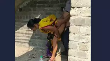 Outdoor Ante Sex Video Download - Desi Aunty Ducking Outdoor With Uncle - Indian Porn Tube Video