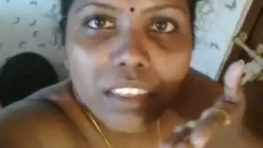 Anty Mulla Sex Videos - Mallu Bbw Aunty Selfie Mms Displaying Naked Body In Bathroom - Indian Porn  Tube Video