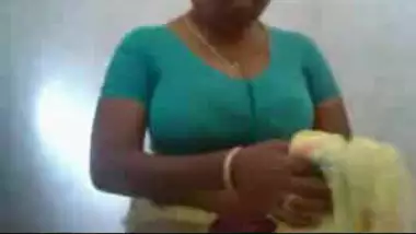 380px x 214px - Aunty Bathing Naked Movies - Indian Porn Tube Video