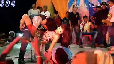 Indin Xxx Arkasta Vido - Bhojpuri Arkestra Dance - Indian Porn Tube Video