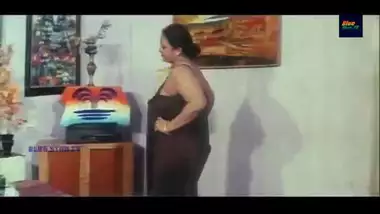 380px x 214px - Mallu Actress Shakeela Romancing With Husband - Indian Porn Tube Video