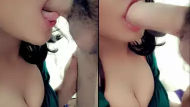 Sexy Hot Girl Sucking Dick With Pleasure - Indian Porn Tube Video