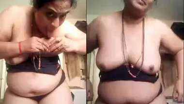 Badshah Chele Meyer Xx Video - Mature Aunty Sucking Her Own Boobs - Indian Porn Tube Video