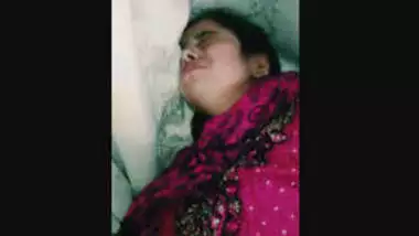 Very Cute Muslim Wife Feeling Pain During Intercorse - Indian Porn Tube  Video