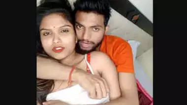 Sex Ns Mahi - Indian Hot Babe Mahi Show On Bed - Indian Porn Tube Video