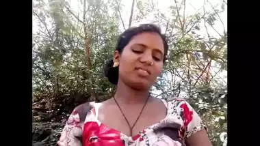 Koraputiya Desi Porn - 6 Feet Height Indian Auntys