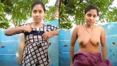 Nude Indian Women Bath Outdoor River