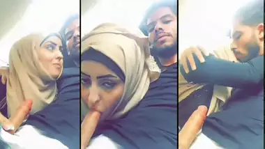 Pakistni Hijab Sex Download - Horny Young Pakistani Babe In Hijab Giving Blowjob To Brother - Indian Porn  Tube Video
