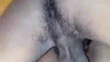 Desi pussy fucking MMS video of a hawt Desi couple
