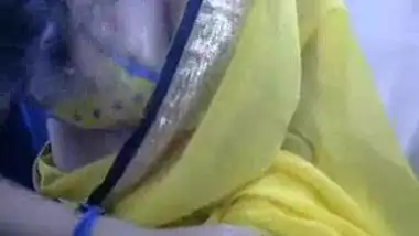 Dhoodwaali Desi Large Mangos girl webcam show