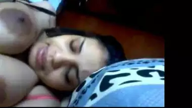 Bengali xvideos of lewd bhabhi playing with her body whilst having sex chat