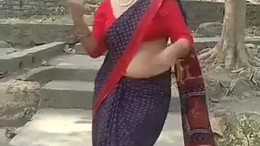 380px x 214px - Nai Nai Vanda Pani Jabarjasti Chiko Nepali Sex Video