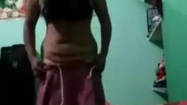 380px x 214px - Noida Mba Student Girl Striptease Mms Scandal 1