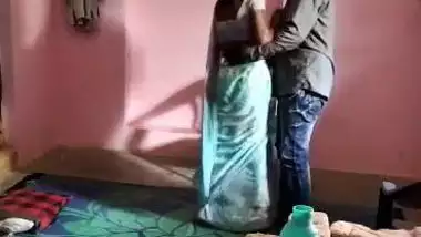 XXX guy penetrates Bhabhi woman while her cuckold husband is at work