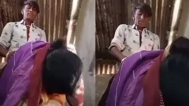 Adivasi Sexy Video Batao - Dehati Adivasi Bhabhi Fucked Doggy Style Outdoors - Indian Porn Tube Video