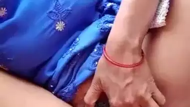 Suit Salwar Mein Hindi Bf - Purani Sex Video In Suit Salwar Kaali Chut Patli Ladki Hindi