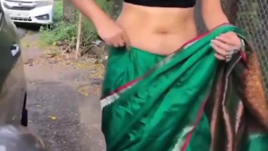 380px x 214px - Busty Poonam Rajput Shows Best Way To Carry A Pallu Addiction Tion - Indian  Porn Tube Video