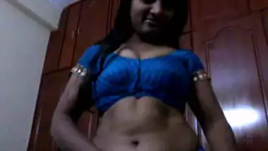 10 Class Ammayi X Video - Telugu Aunty Housewife X Video Sexy Video Andhra Ke Housewife