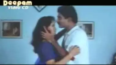 Malayalam Reshma Sex Videos - Madhuram Malayalam Movie Reshma Hot Videos