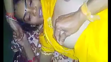 Sex Video Chut Chatna Hd - Desi Aunty Chut Chatna