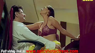 Old Marathi Woman Sex Video Download - Village Sex Videos Of Indian Marathi Women Wearing Saree Fucked In Forest  With Dialogues