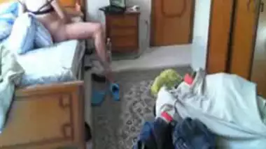 meri maa masturbating in her bedroom filmed