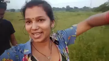 Babu Sex Video Hd - Bihari Babu Pounds His Malkin Outdoors In A Hut - Indian Porn Tube Video