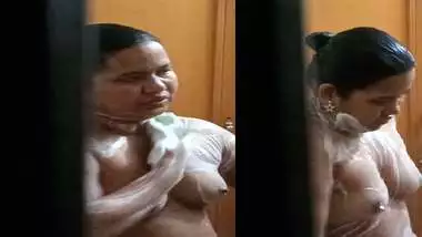 Marwadi Mum Son Bathroom Sex Video - Hyderabad Mom Son Sex Real