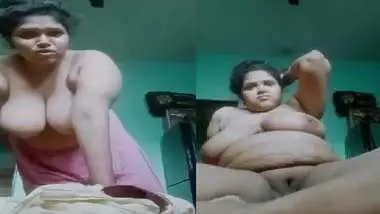Unsatisfied big boobs aunty nude viral clip