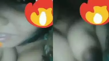 Bangladeshi girl boob show on video call viral MMS