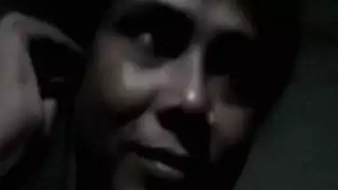 Nogaon lady show her boobs